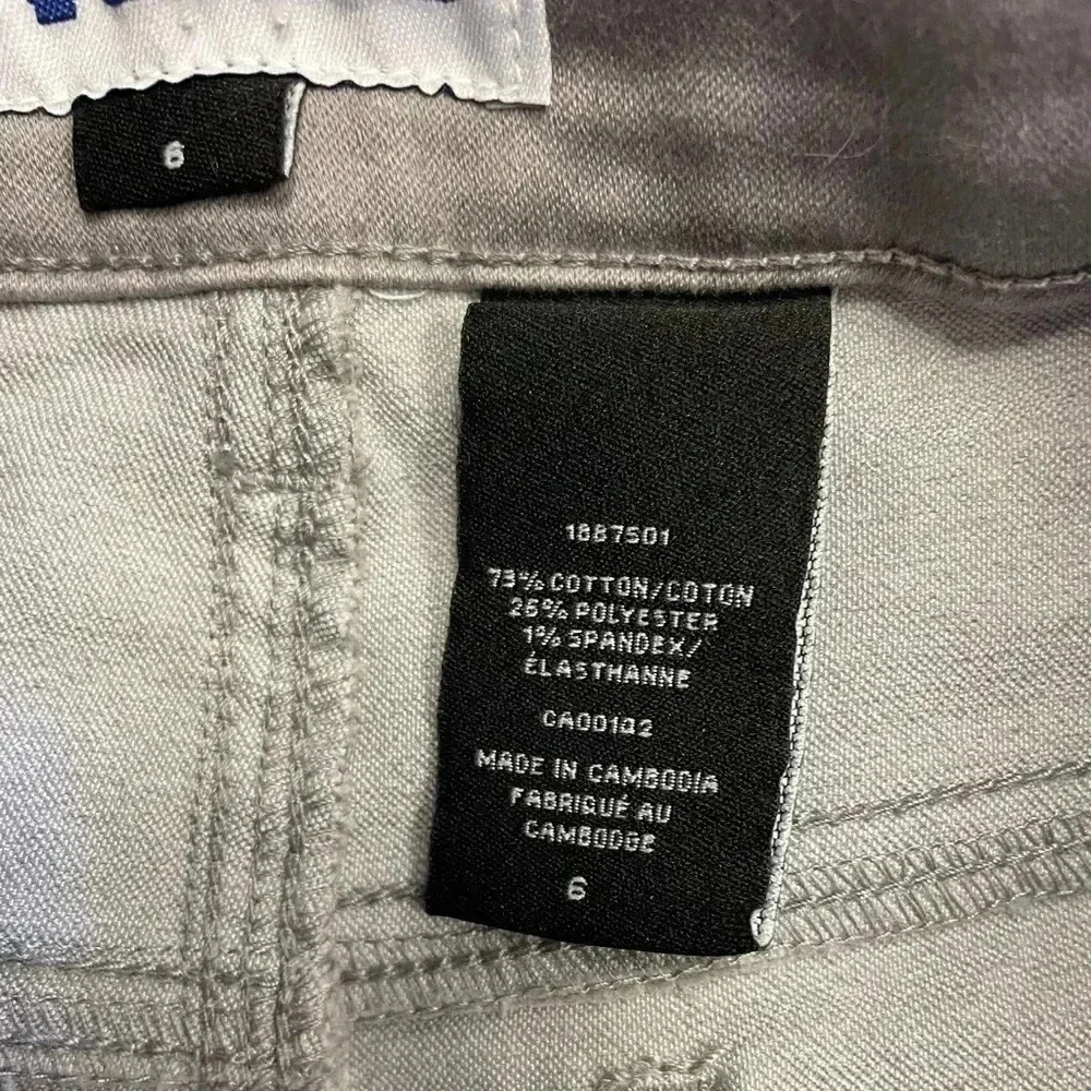 Nygard Skinny Crop Grey Size  6 - Picture 10 of 10